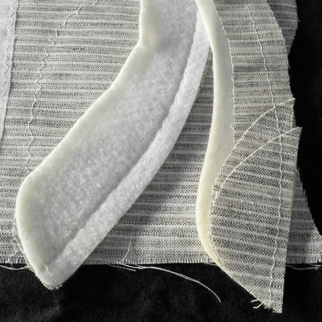 厂家批发西服粘合胸衬 黑碳衬袖笼棉 服装辅料成品胸衬