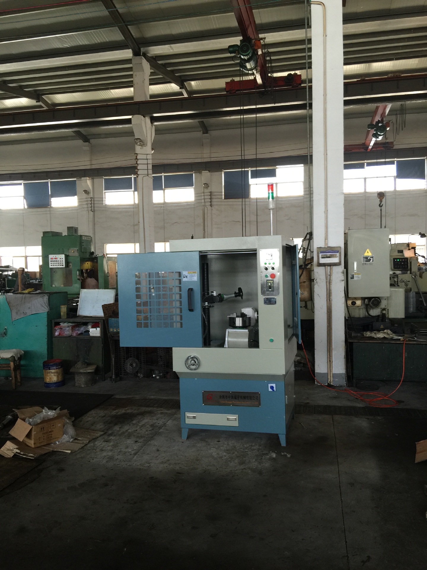 中旗国际齿轮倒棱机,齿轮倒角机,齿轮去毛刺倒角机生产厂家