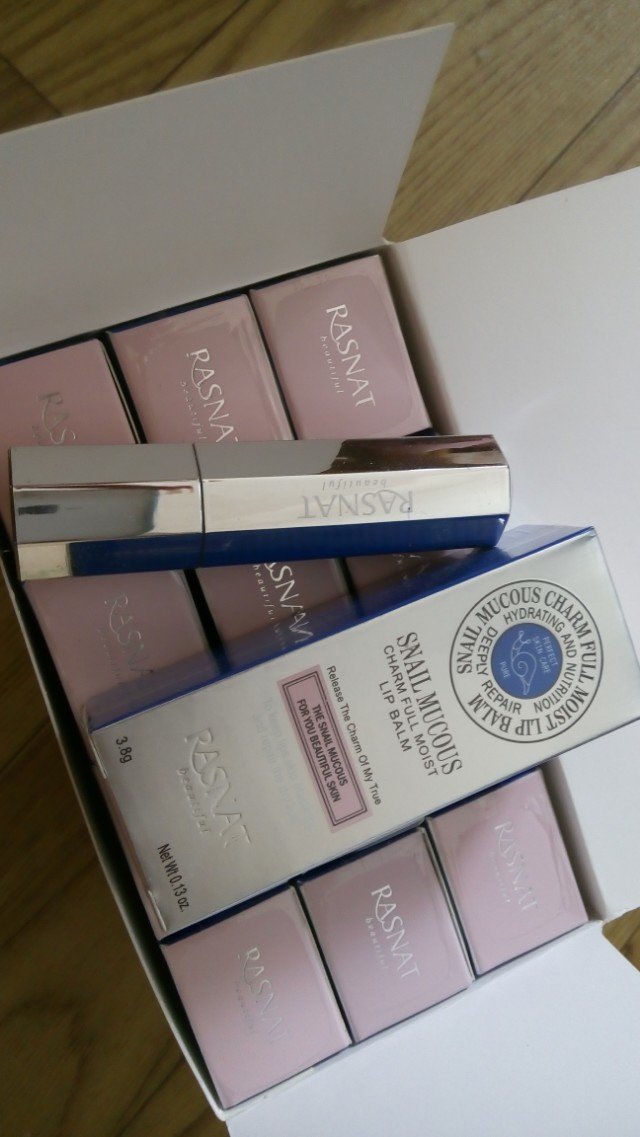 rasnat智美蜗牛魅惑丰盈润唇膏38g滋润保湿变色粉