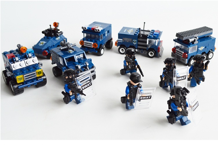 swat防爆特警警车带人仔武器城市警察系列积木儿童玩具生日礼物乐高式