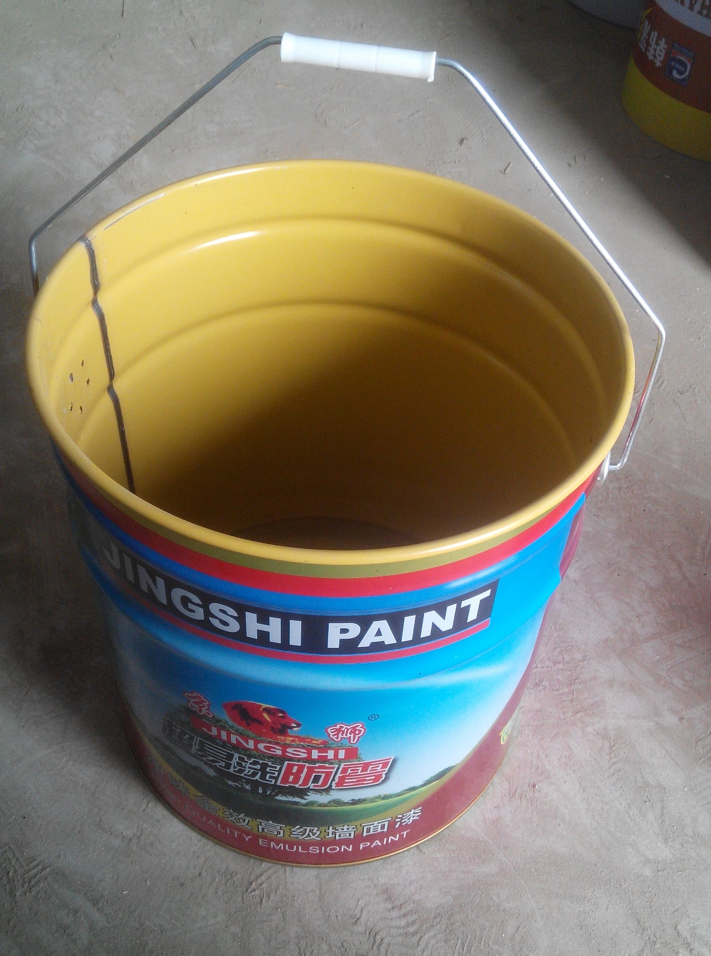 供应各种优质18l 20l涂料桶 乳胶漆桶底盖铁桶盖 底