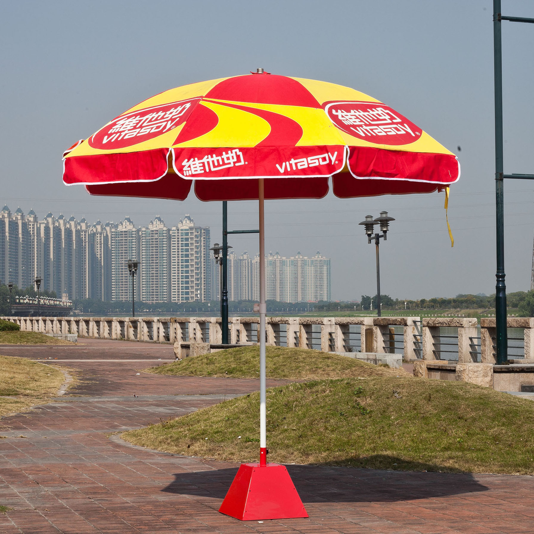 厂家直销 户外防风太阳伞 户外遮阳伞广告伞 可定制企业logo