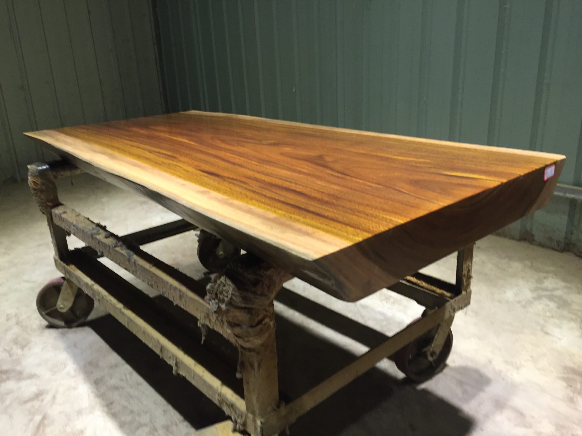 菠萝格实木大板茶台 办公会议桌 大班台156-70/77-10已售 - 办公家具