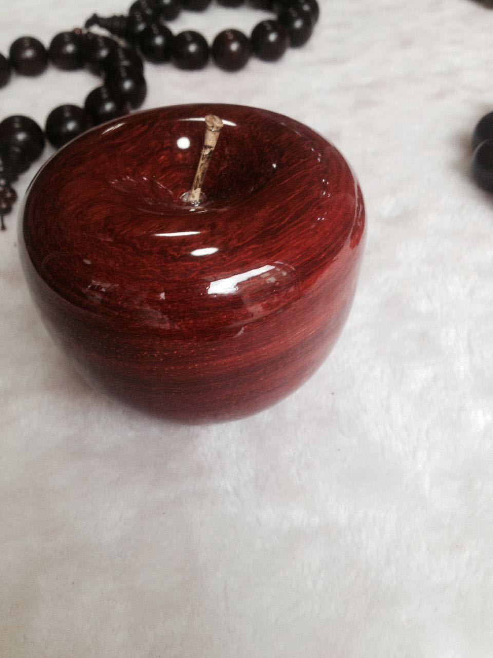多一份 血檀苹果摆件 圣诞苹果手把件 红木工艺品文玩把件