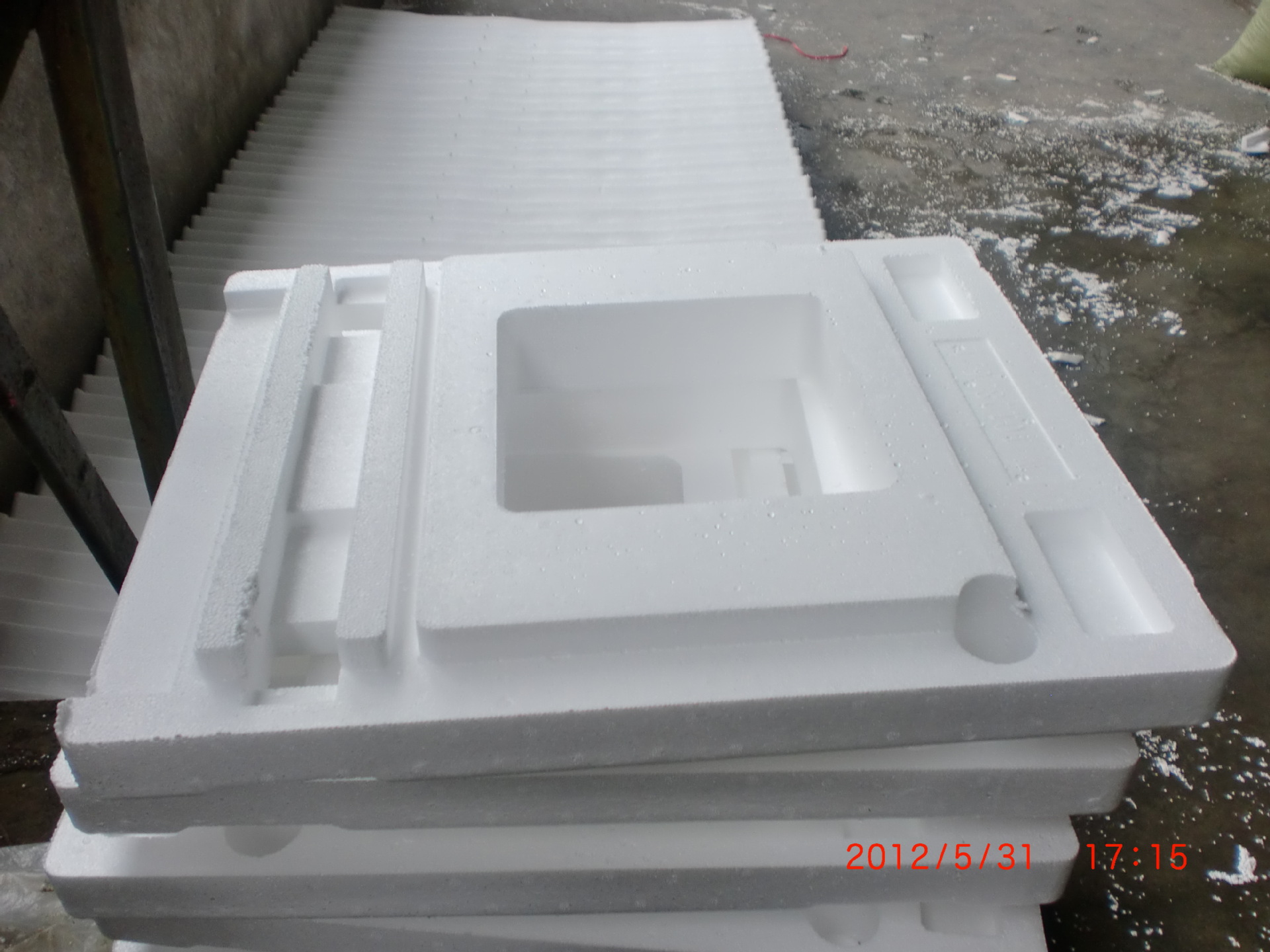 泡沫板 保温材料 泡沫 聚苯乙烯泡沫 eps泡沫 成型包装泡沫等产品