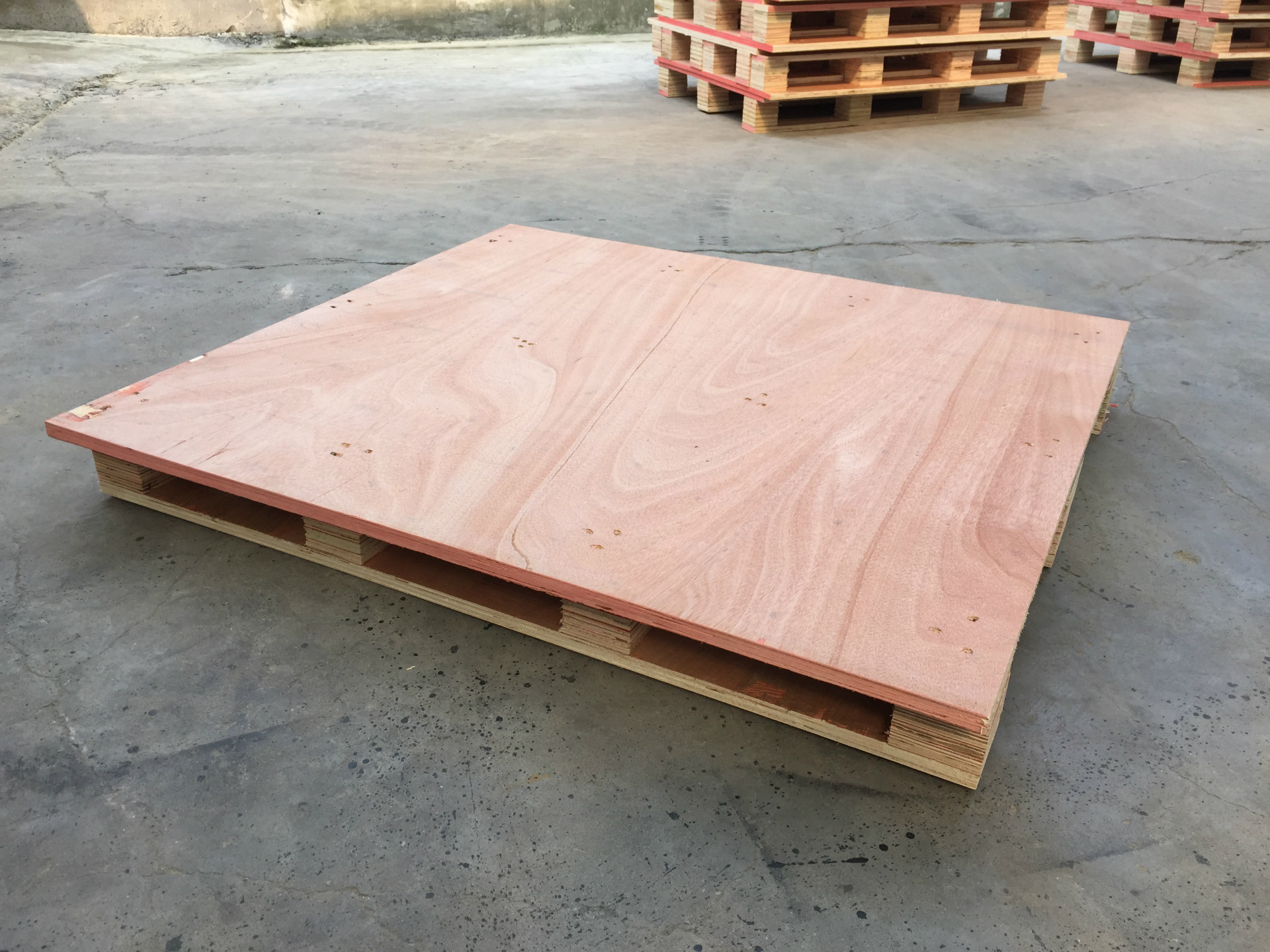 供应三夹板托盘,免熏蒸托盘,胶合板托盘,铲板,可按要求定做