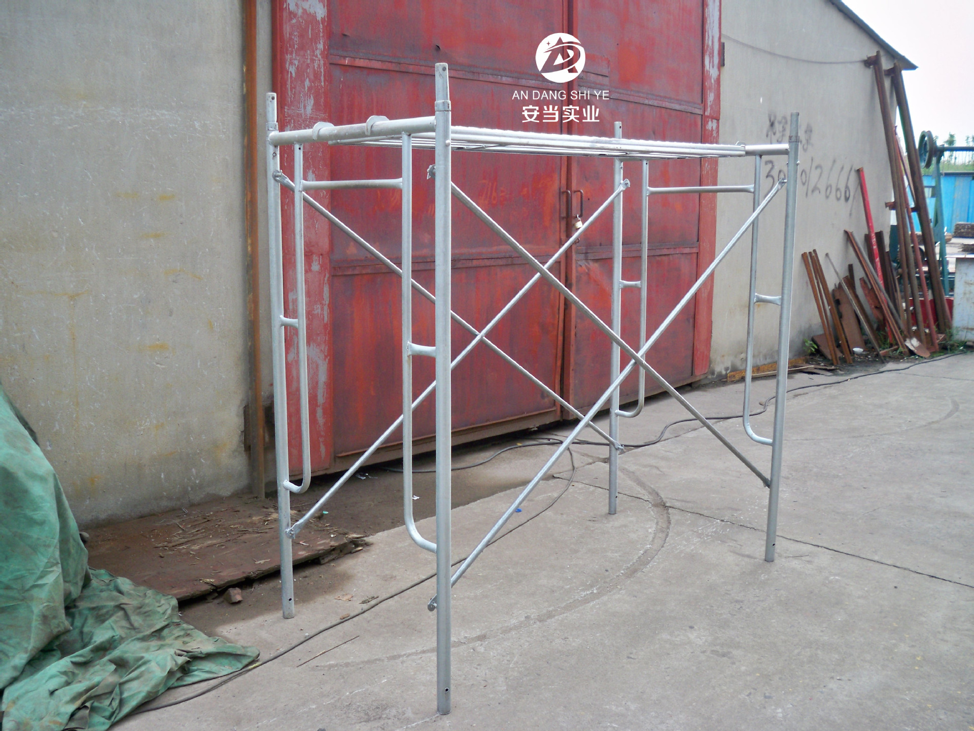 批发90斤2.5mm厚移动门式脚手架可定做