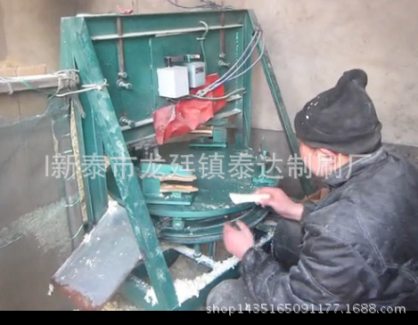 油漆刷木柄拉边机械 全自动刷柄成型机 转盘割把机 自动上料