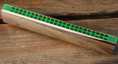 上海国光24孔回声口琴 国光回音口琴