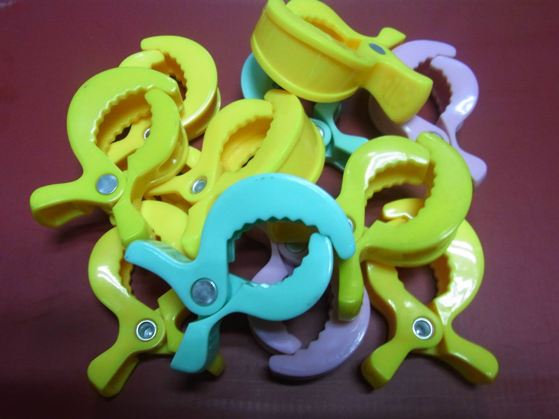 供应夹子,鳄鱼夹,胶夹,玩具夹