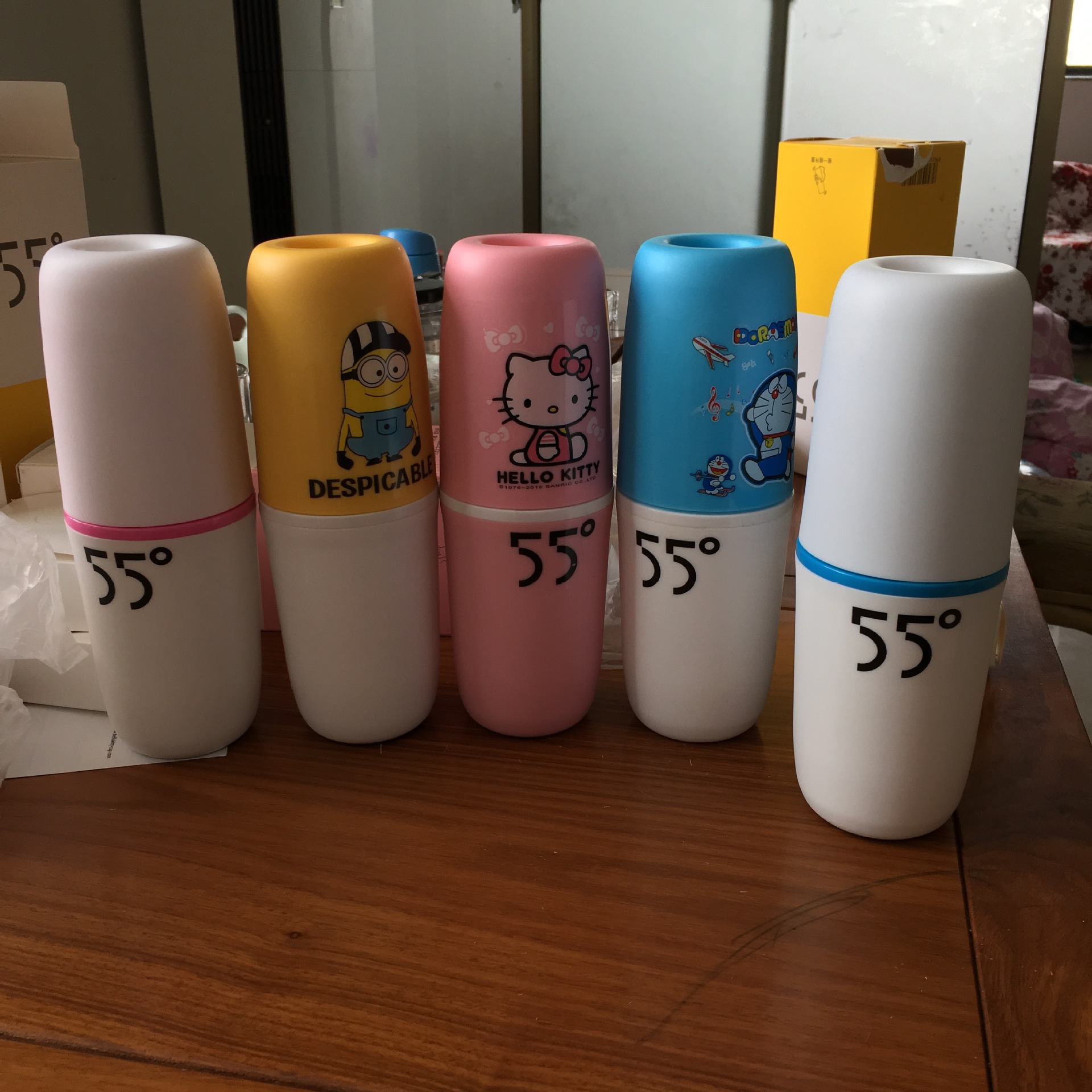 2581388250_738929858