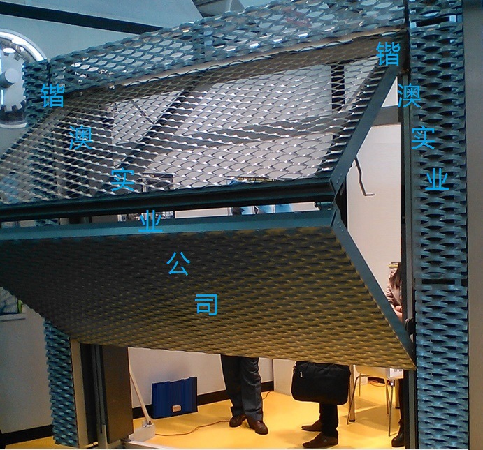 找:电动上折门窗,折叠门:选锴澳专业制造,批发商061