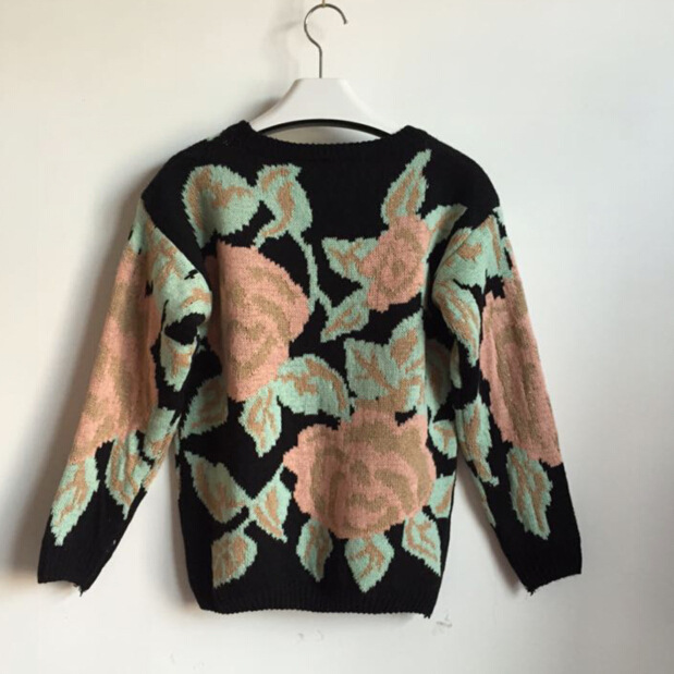 现货 风格:欧美 图案:花朵 毛种类:棉类 毛衫工艺:电脑横机编织 款式