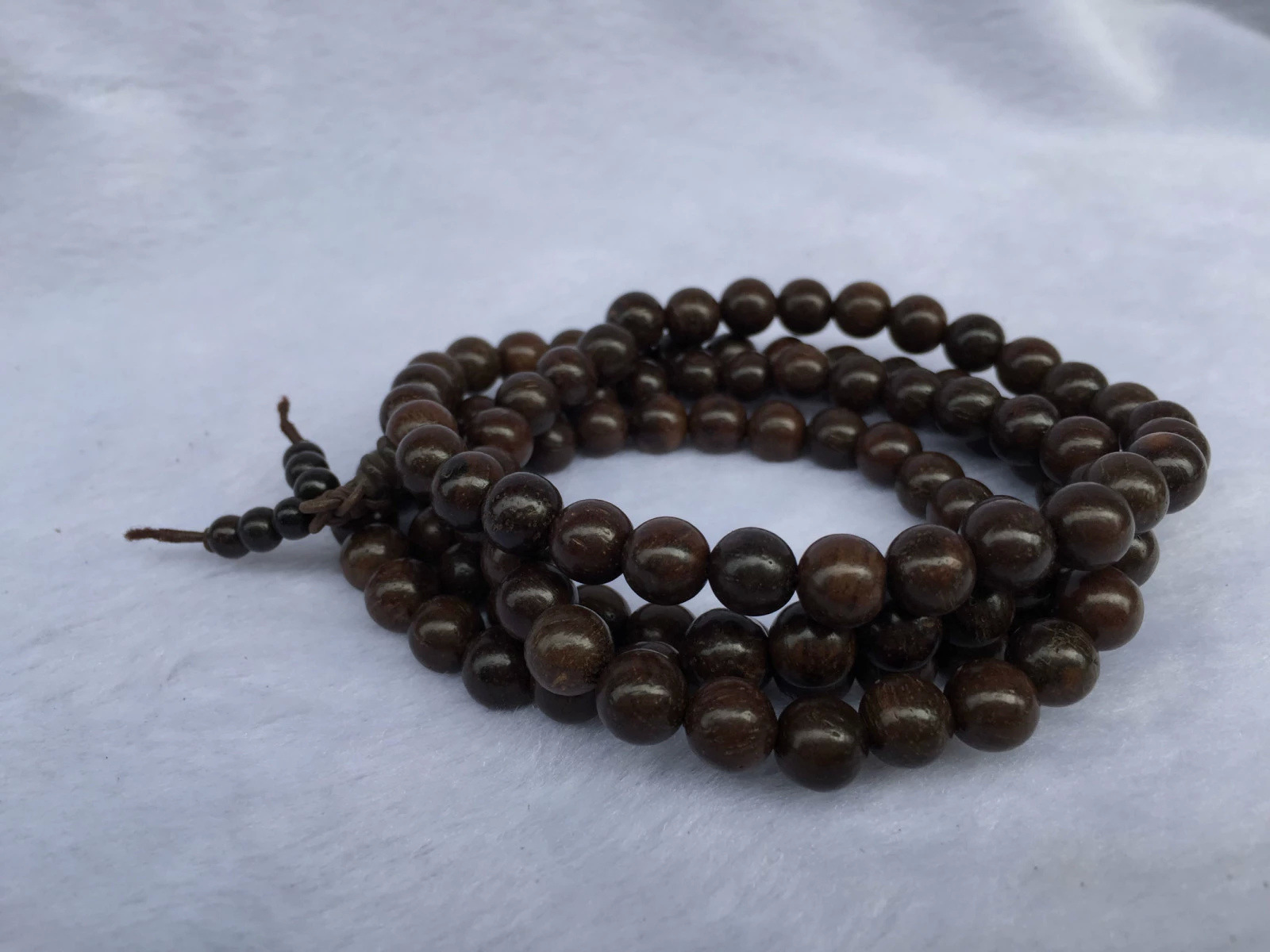 最新跑江湖产品印度沙沉木手把件混批雕刻手串2.0手串108.