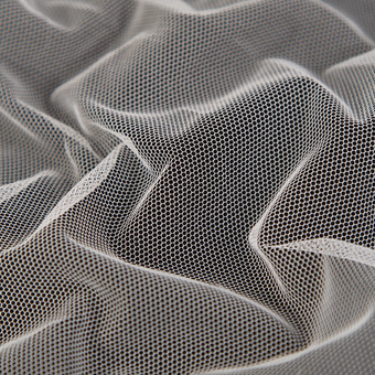 厂家供应植绒网布网纱面料 植绒波点服装纱裙网布网纱面料-报价