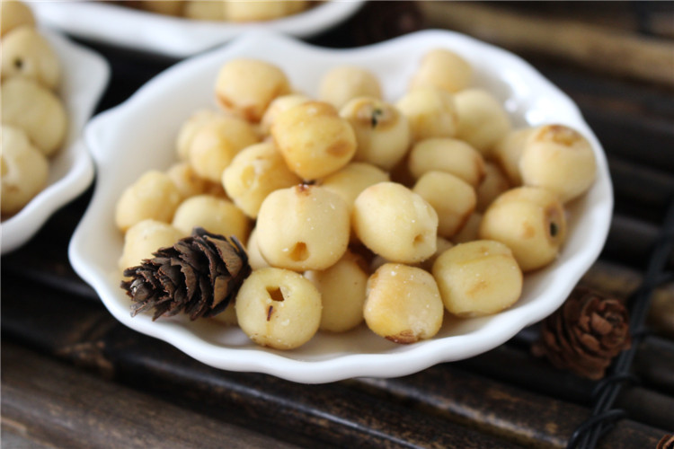 宥铭奶香莲子豆55g*40盒 厂家直销