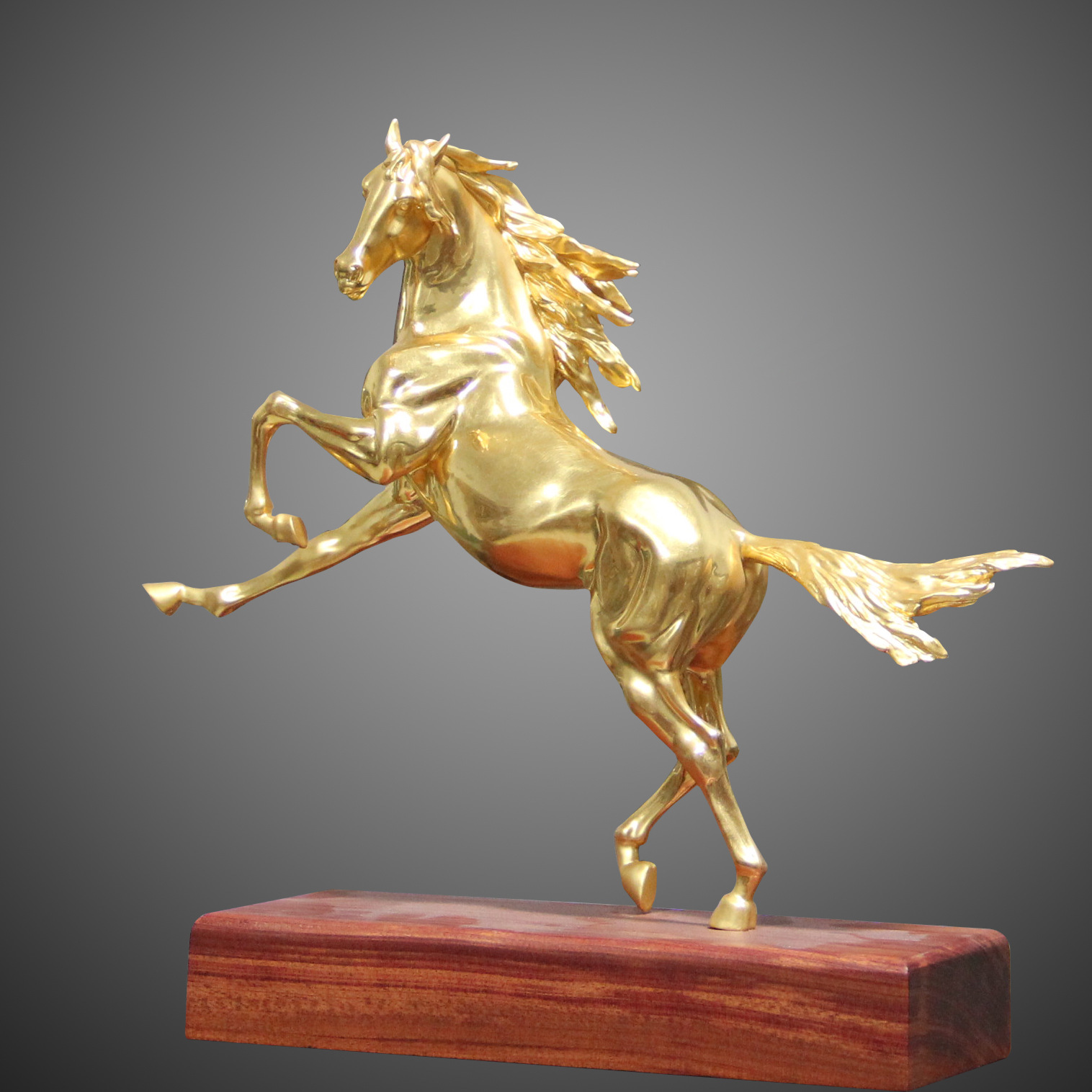 铸铜贴金箔摆件 金马 送礼佳品 铜马 工艺品马 头马