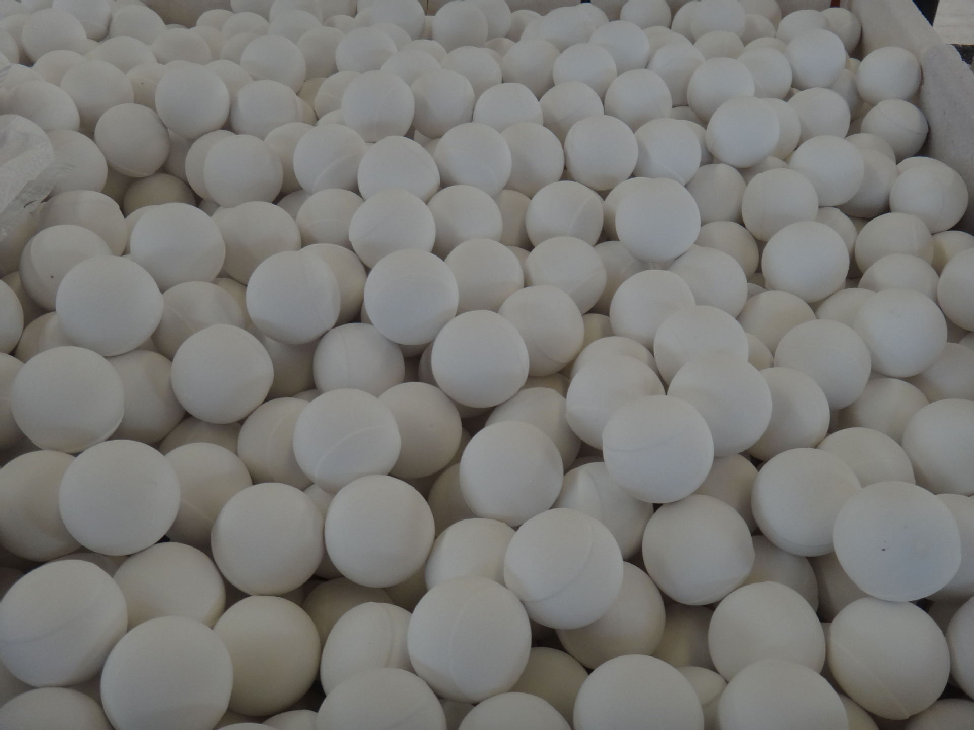 淄博博迈陶瓷材料有限公司 供应信息 铝氧化物 氧化铝球30 40 50 60