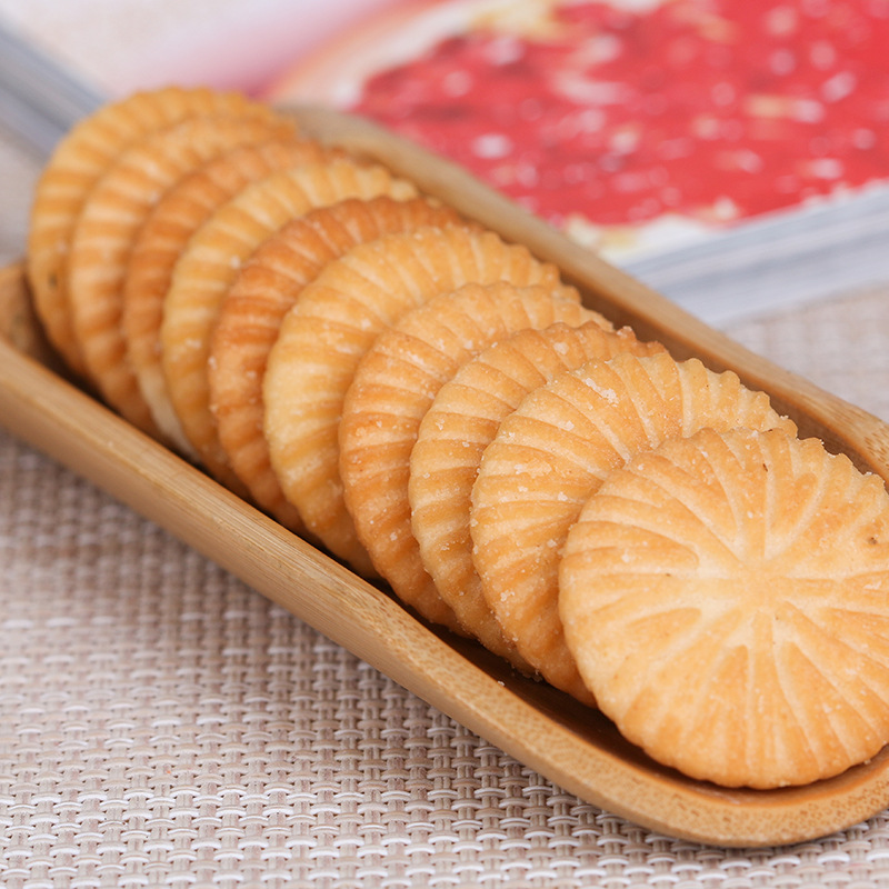 团团圆圆 低价促销  原始饼干 圆形老式饼干 80后食品 厂家批发