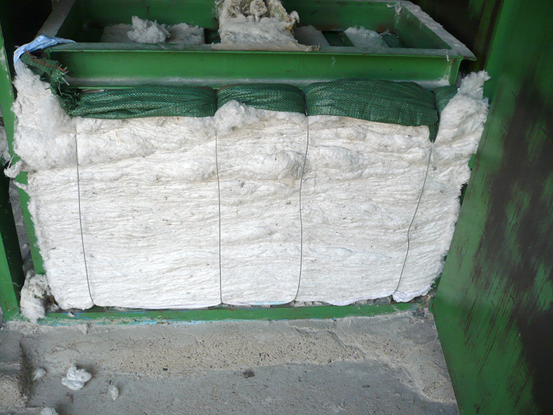 2016新品棉厚被芯单人双聚酯纤维混纺再生棉 厂家直销