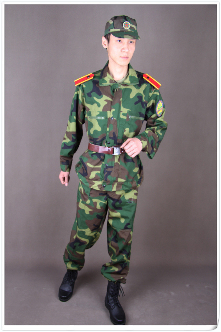 厂家批发学生军训迷彩服套装 福建广东大中学员服 涤棉校服拓训服