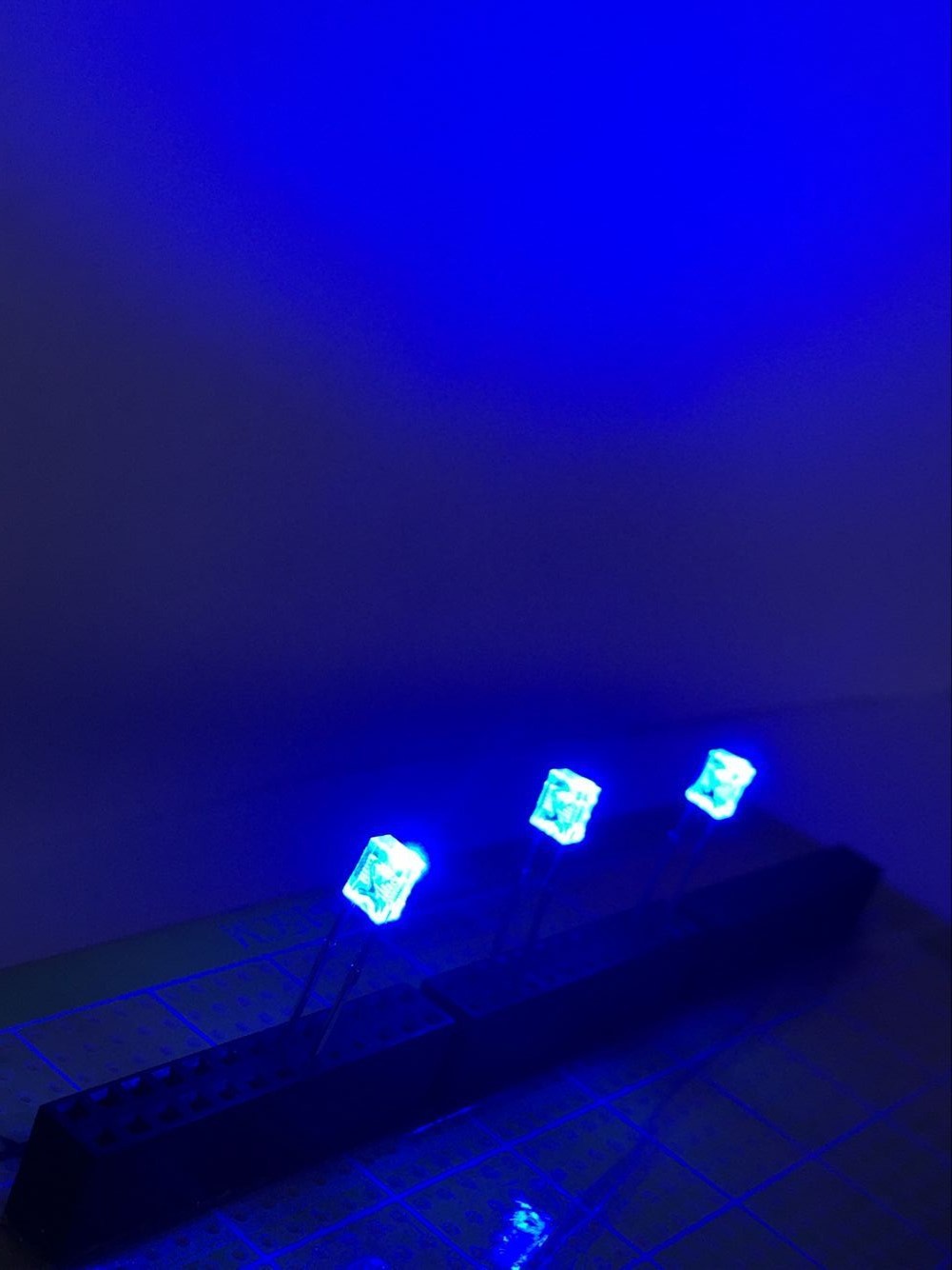 2*3*4方形蓝灯白发蓝光直插led灯珠超高亮蓝色发光二极管厂家直销