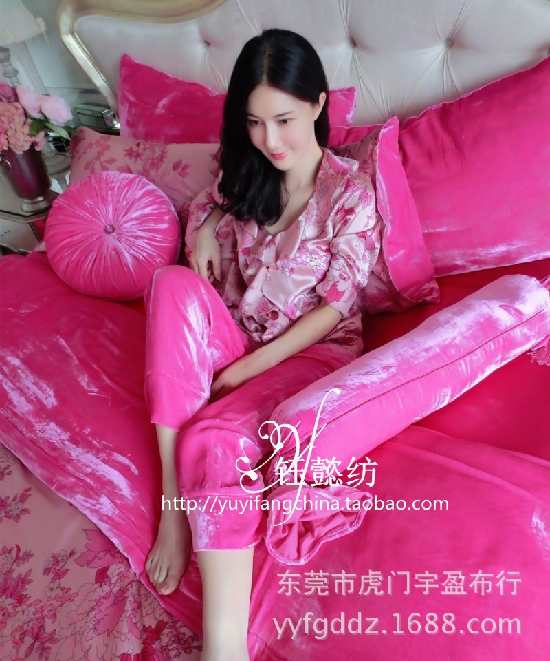 刘钰懿 明星同款 刘美人玫红色印花睡衣套装现货钰懿纺织居家服