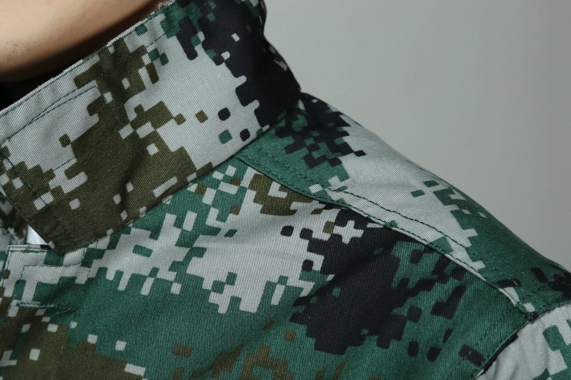 正品07丛林迷彩服套装男女数码军训服春秋