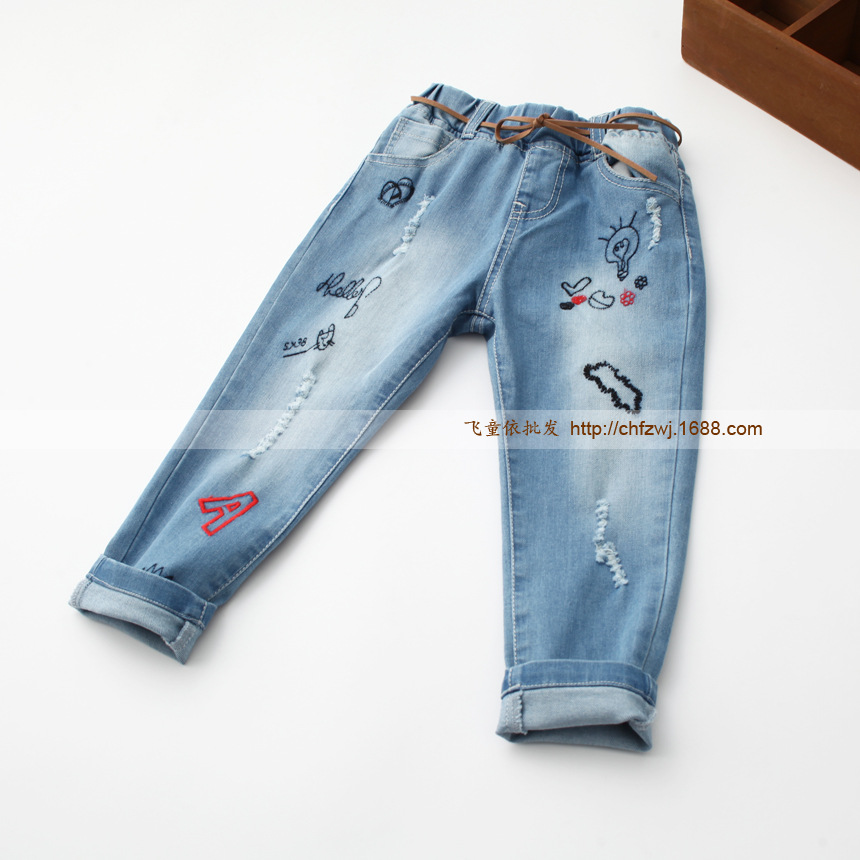 511381 2色入 破洞刺绣腰带水洗牛仔裤