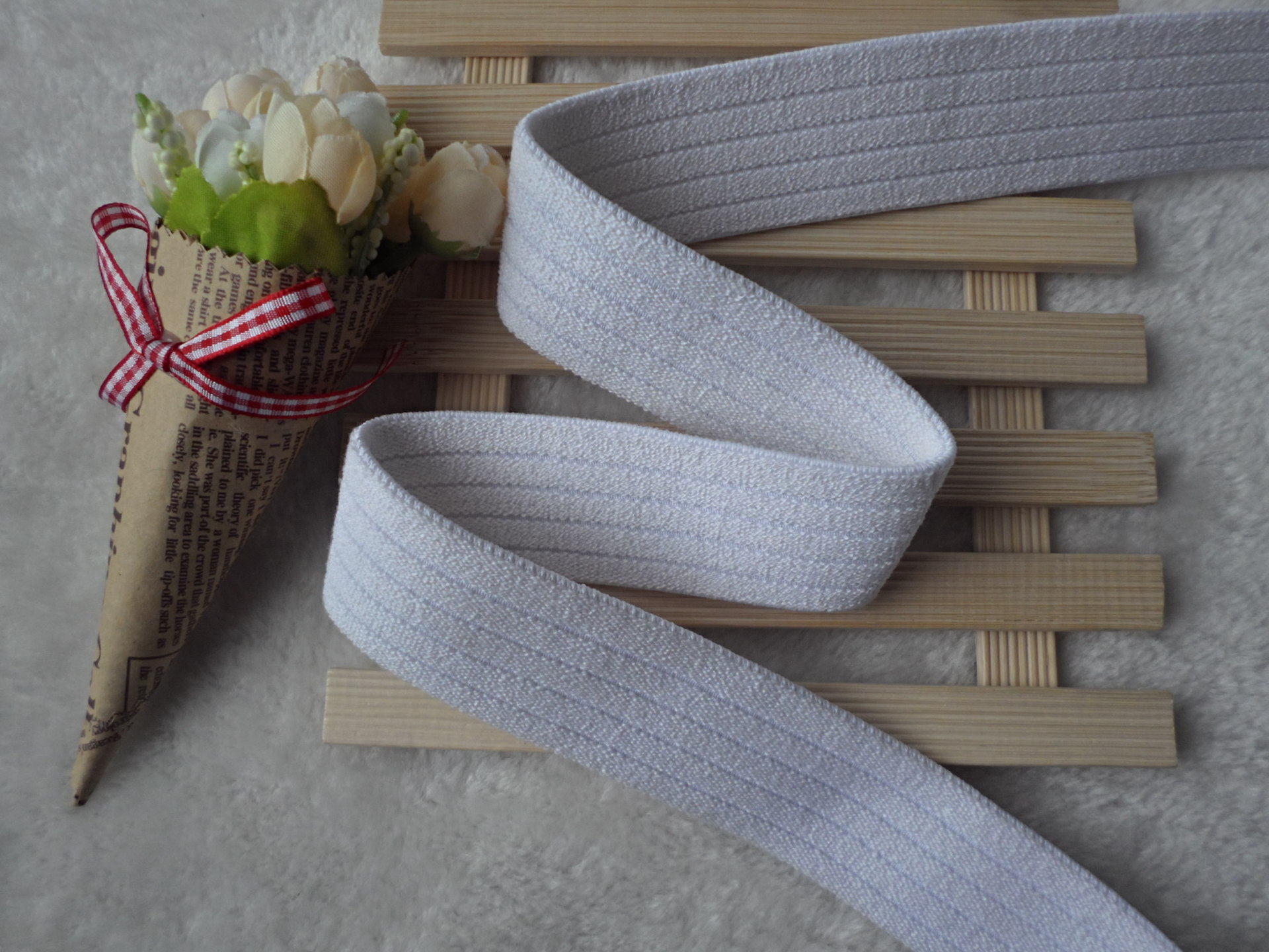 白色条纹松紧带 涤纶间条毛面橡筋带 手套袖口毛巾绒面弹力带定制