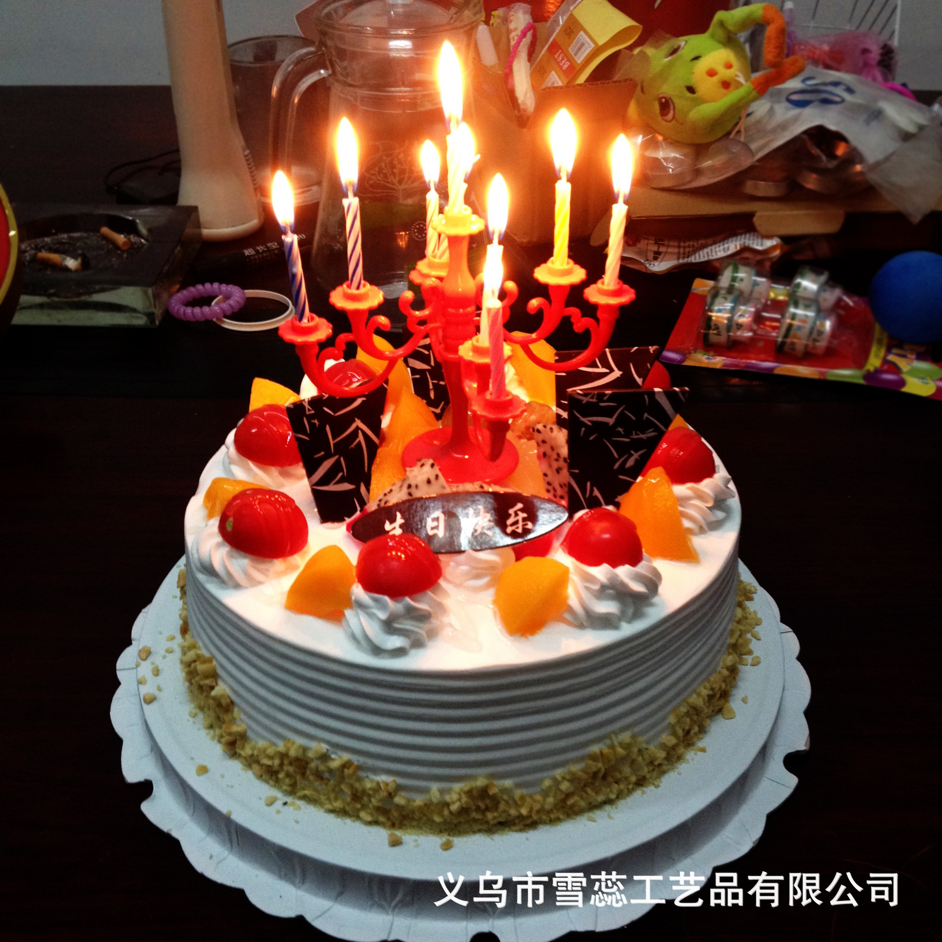 厂家直销烘培蛋糕店爆款小螺纹杆蜡生日蜡烛带欧式高档底托