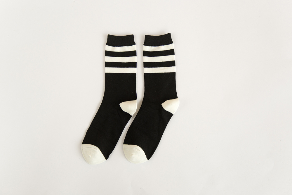 全棉袜子 女士黑白条纹袜子吸汗防臭中筒袜大唐袜子厂家批发