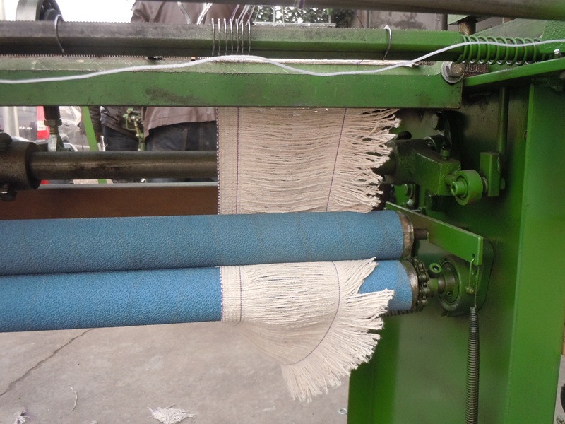 厂家直销花边机 窗帘花边机 排须机扭排机 吊穗机流苏机织带机