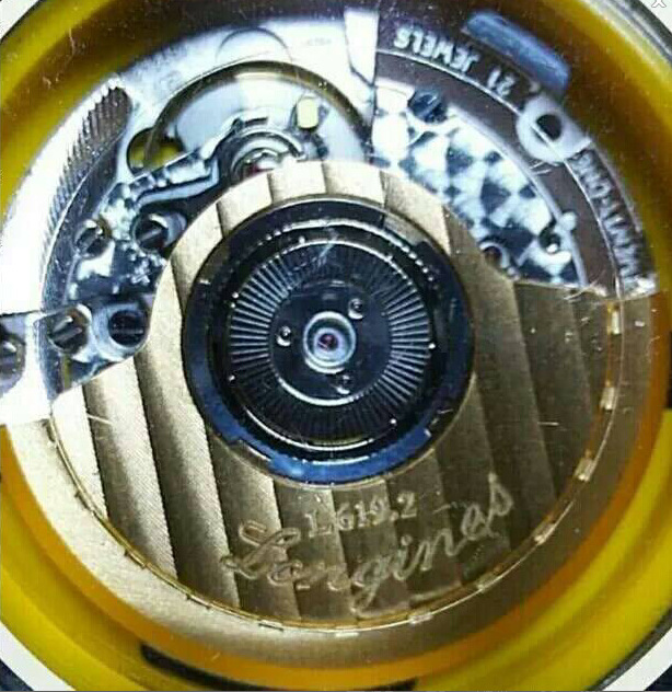 4,机芯:卡地亚手表eta-a2