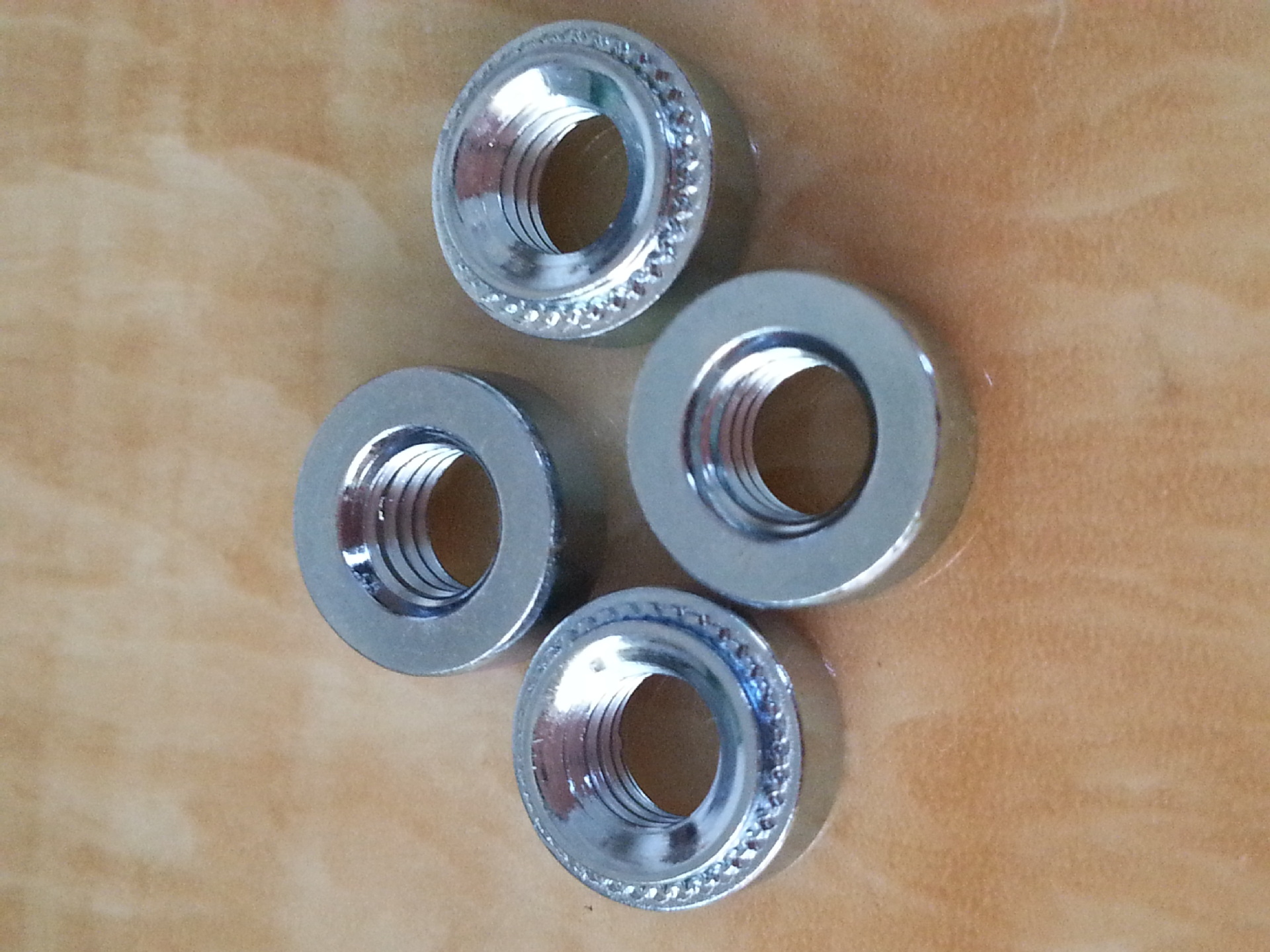 【厂家供应】cls不锈钢压铆螺母 花齿螺母cls-m4-2 钣金螺母