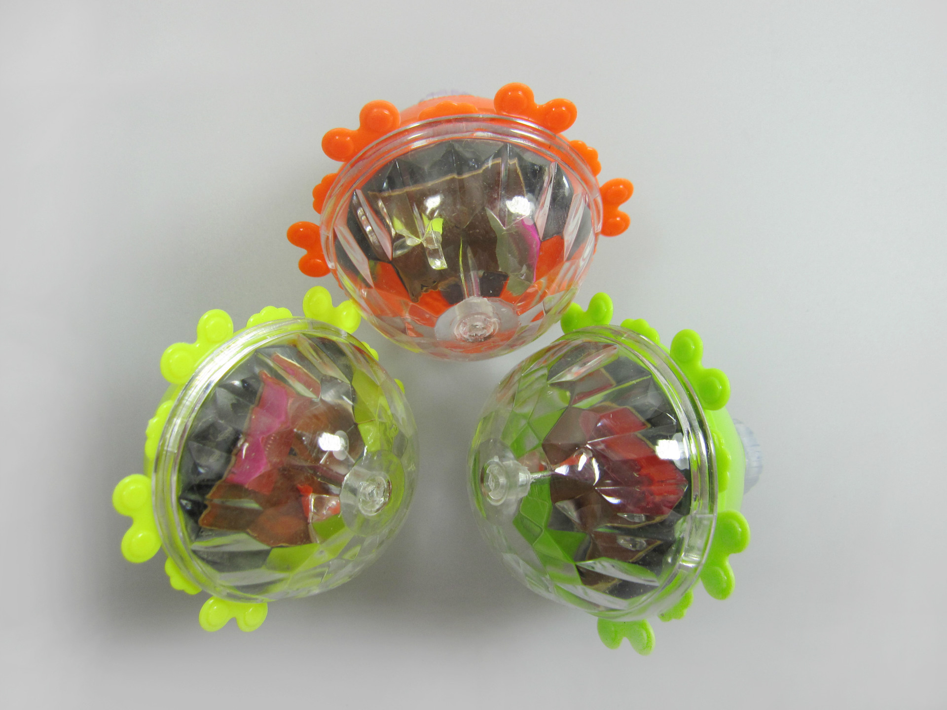 2016热卖儿童玩具发光陀螺 闪光旋转陀