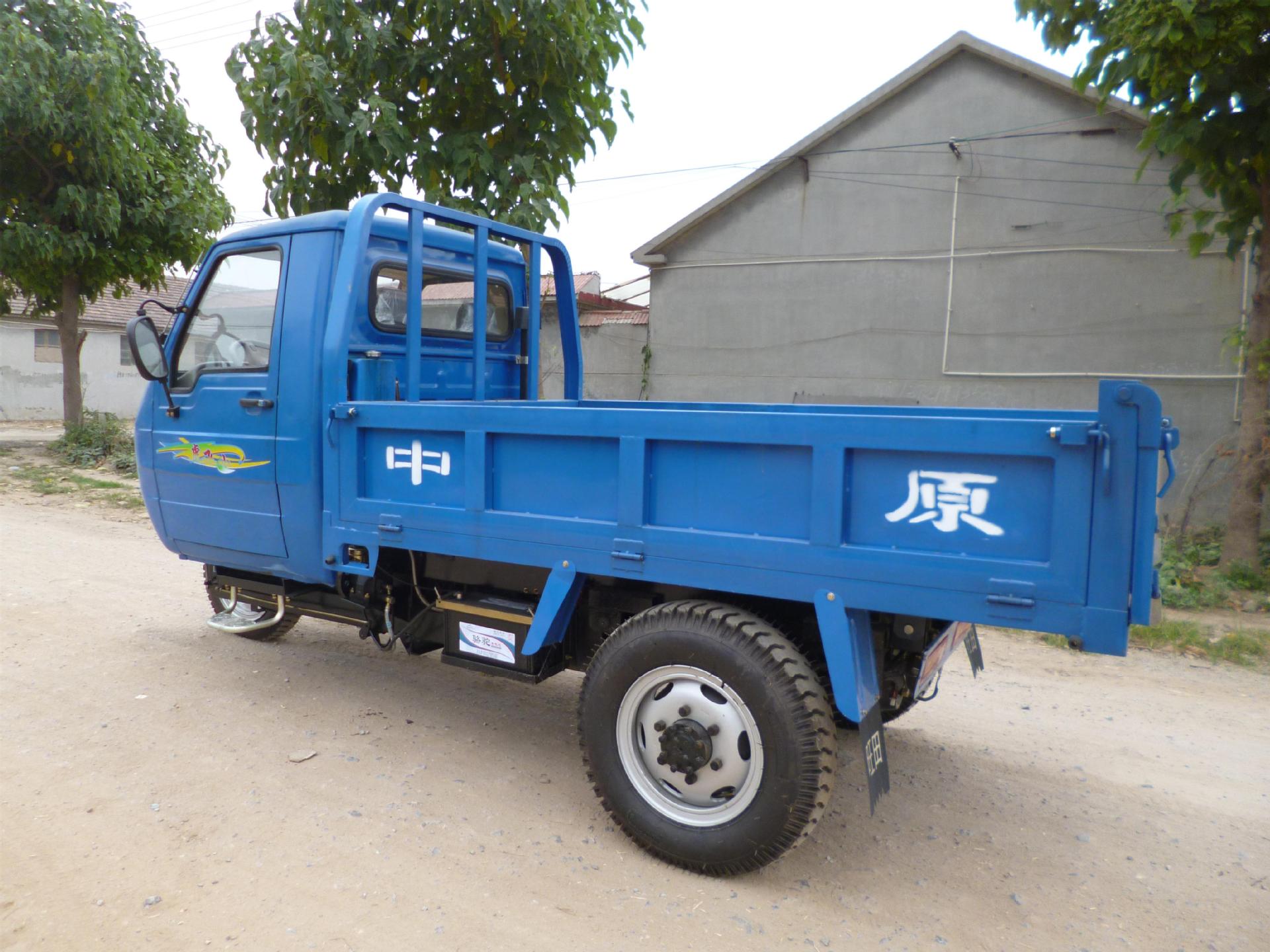 动力强轴传动农用自卸三轮汽车就不一样真正体验汽车享受