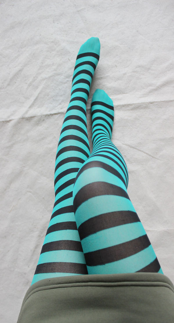 秋冬日韩系街头学院原宿过膝条纹袜高筒袜长筒袜圣诞裤袜女连裤袜