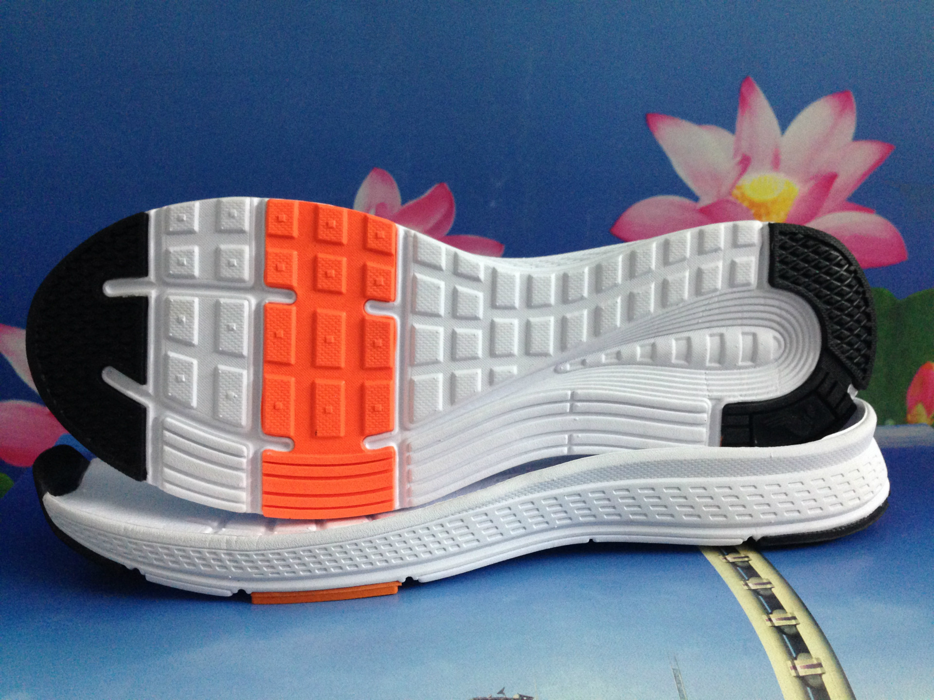 橡胶鞋底_二次 rb橡胶鞋底eva组合鞋底运动休闲耐磨防滑耐寒 - 阿里巴