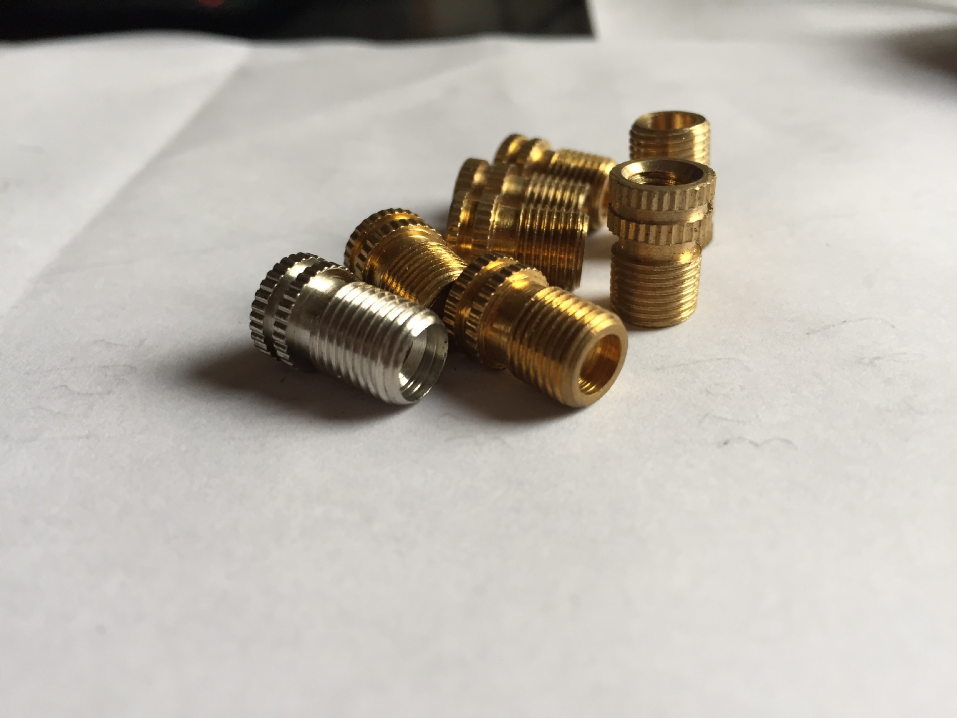 自行车气门嘴自行车配件气嘴转换嘴英嘴打气筒转换嘴