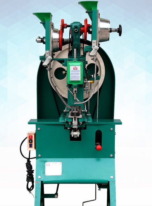 全自动铆钉机 鸡眼机 自动上抵扣鞋眼机 厂家直销双面气眼机
