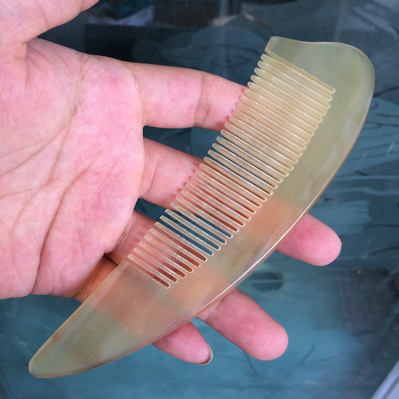 【福州三宝正宗角梳纯天然正品白牛角梳 绵羊角梳子细齿按摩梳】价格,