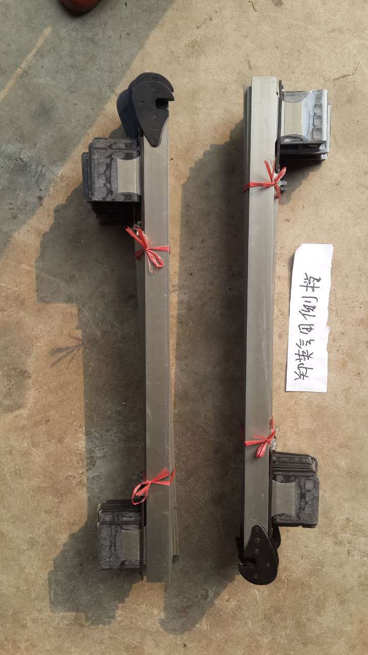 喷气织机综框侧挡