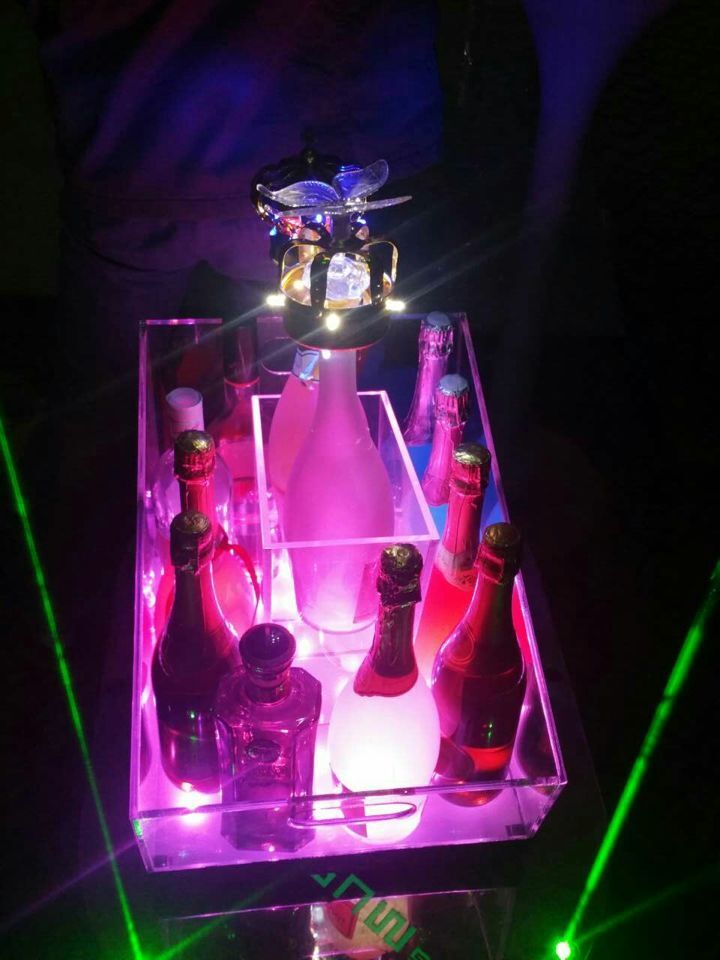 厂家供应酒吧发光七彩香槟塔 二层啤酒桶 led发光冰桶