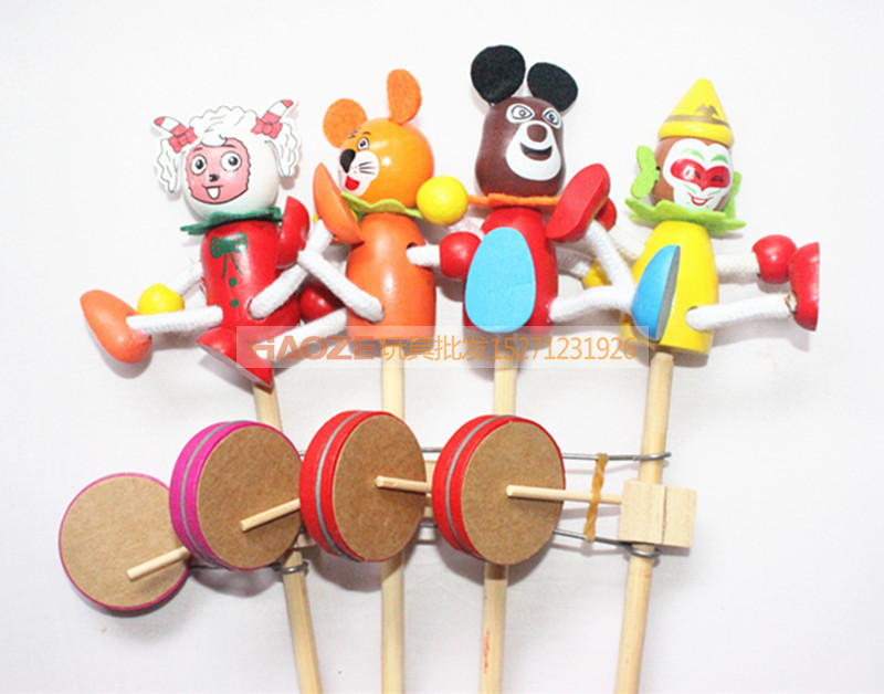 特价热卖爆款木制木头人摇摇鼓 开心木偶手