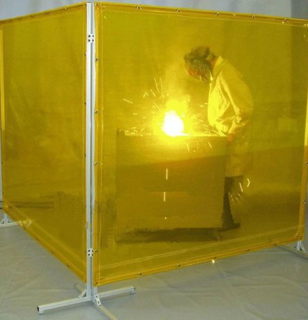 四川厂家批发 黑色防护屏光罩 红色墨绿色刚性焊接防护屏批发