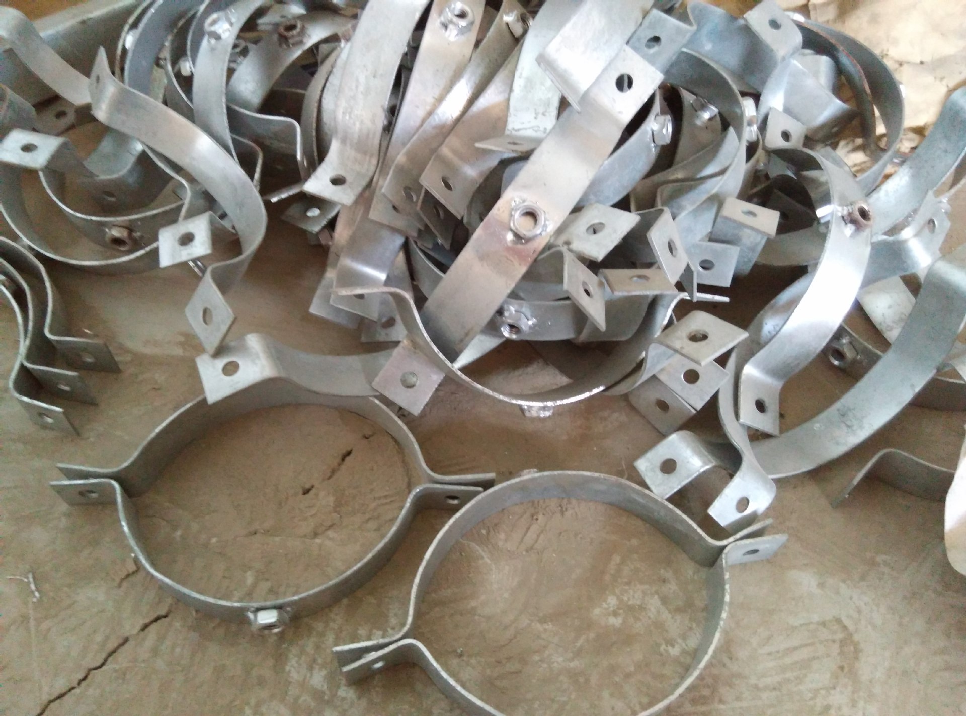 厂家桥梁隧道pvcu型管卡