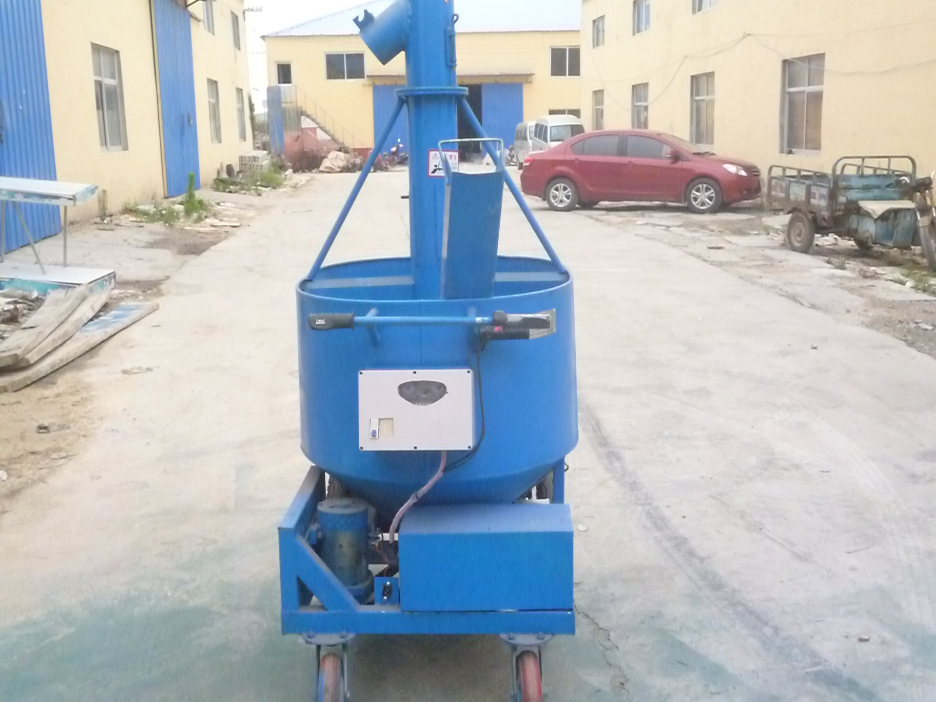 自动养殖机械 养猪场自动喂料机 360旋转喂料机 养殖设备厂家直销