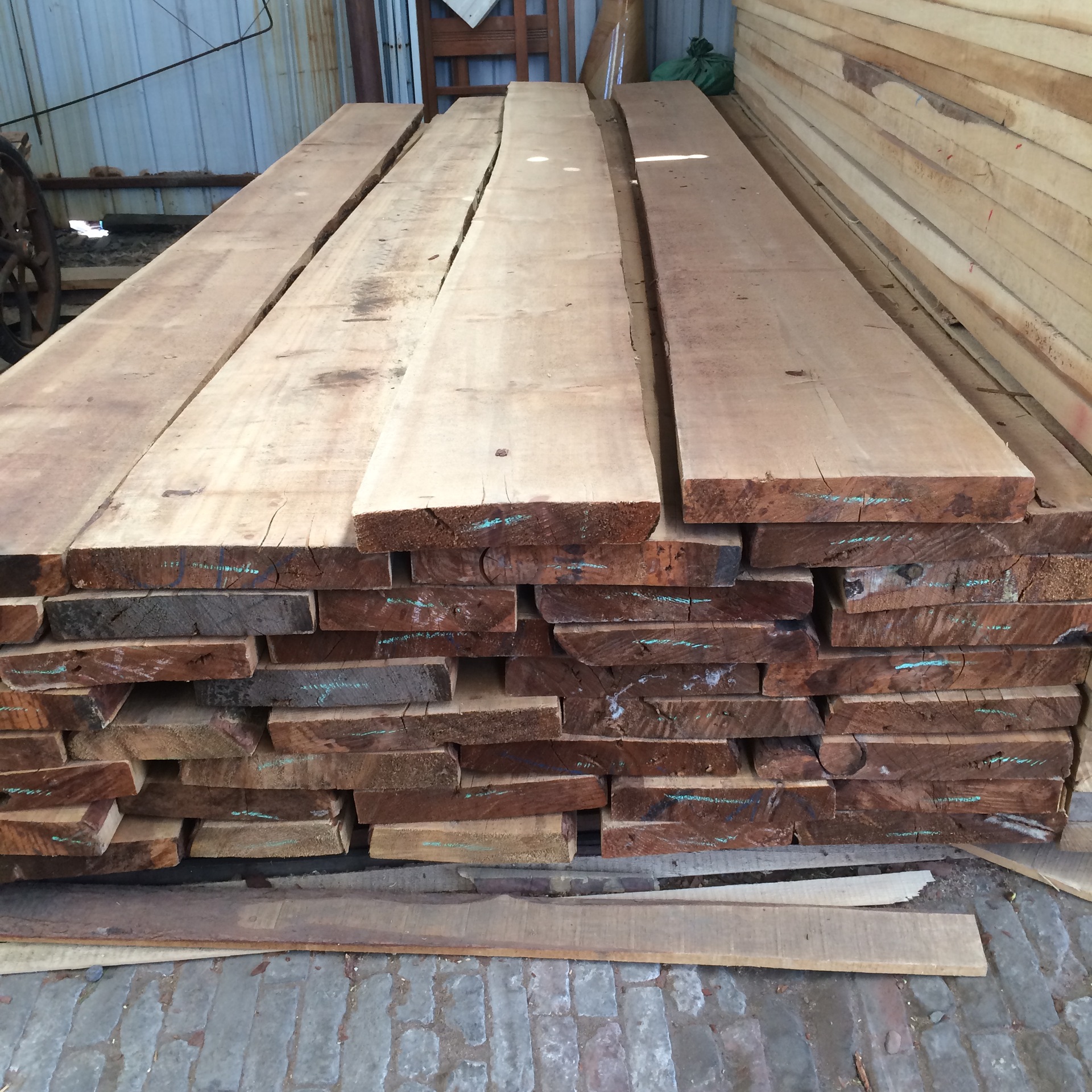 京津冀 山东现货供应优质红松板材 原木 木方