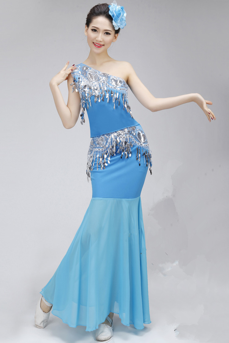 舞蹈演出服装_傣族舞蹈演出服装少数民族服装舞蹈亮片修身 - 阿里巴巴